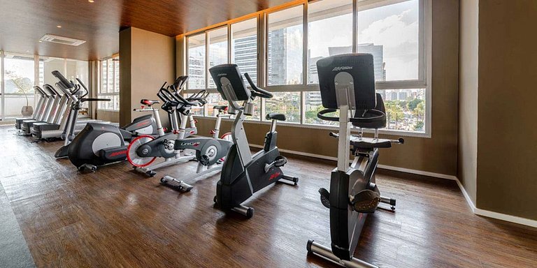 Studio com 32m² a 40m da Av. Dr. Chucri Zaidan