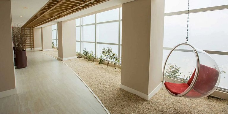 Studio com 32m² a 40m da Av. Dr. Chucri Zaidan