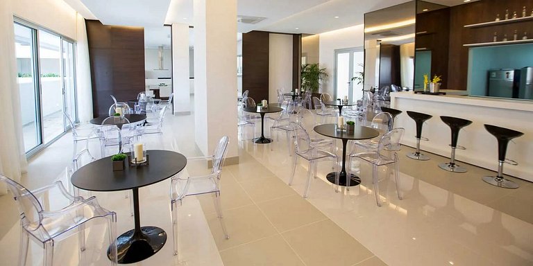 Studio com 32m² a 40m da Av. Dr. Chucri Zaidan